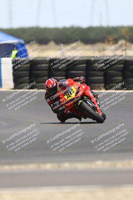 media/Jul-19-2025-TrackDaz (Sat) [[ff1509a44a]]/A Group/12pm (Turn 1)/